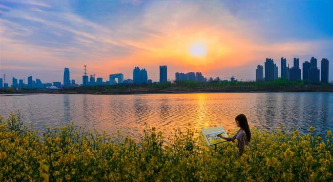 (绘就鹤壁未来)